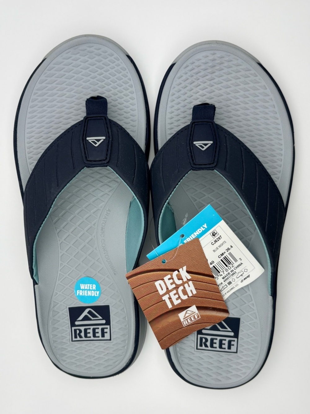 Reef Men’s Deck Tech Flip-Flops  size 8- Navy - Water-Friendly- Arch Support-